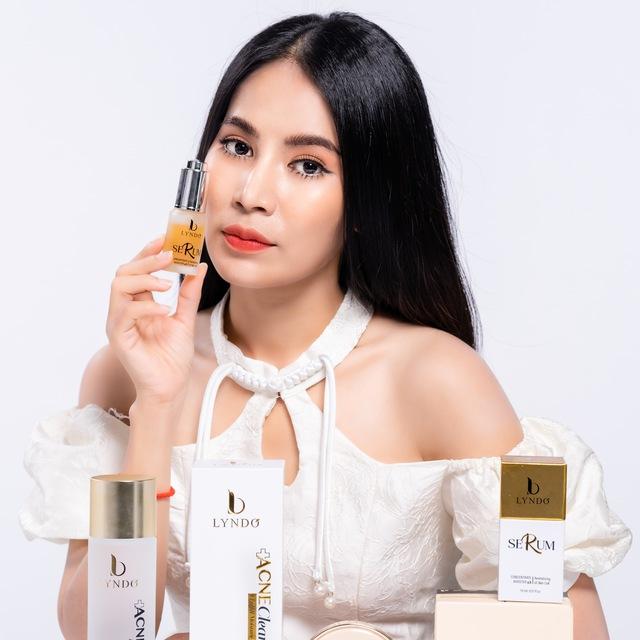 គ្រុប ស្រីអូន សម្រស់ធម្មជាតិ - Nuon Sunnary