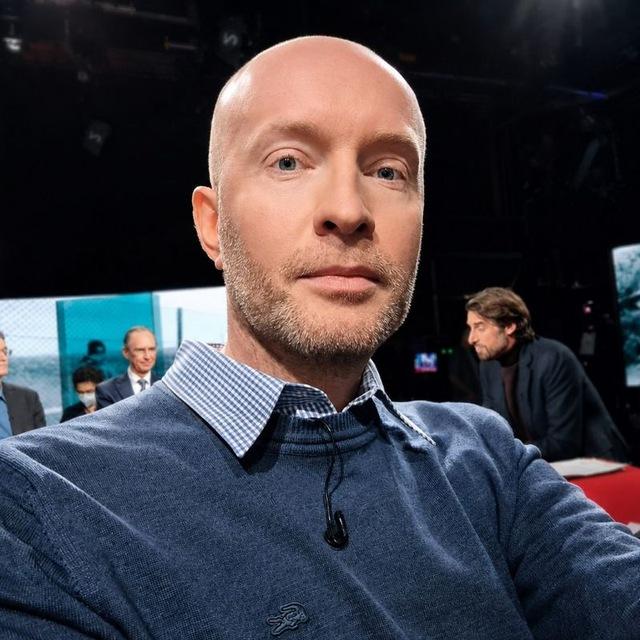 SKOROBUTOV