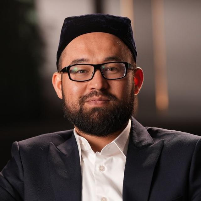 Akrom Malik