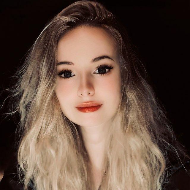 SAHARKOVA