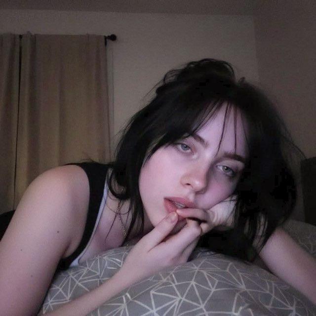 متحركات حب ملصقات حضن تمبلر GIFُ رومانسية ايموجي صور قصص سَكُسيِةّ اَرمِيٌ ستيكرات هُنٍتِاَيِ مقاطع تعارف ولد وبنات افتارات انمي