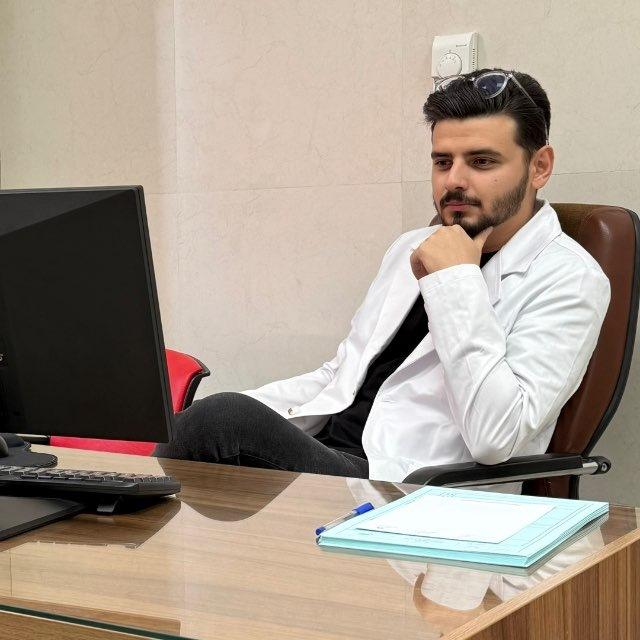 پارسا قاسمی