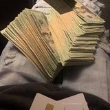 MONEY MAKERS 💰💳