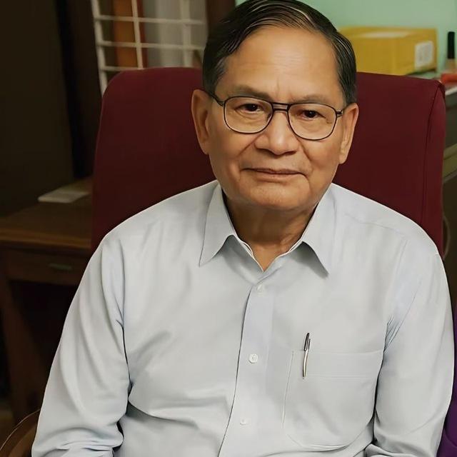 "အက္ခရာခူး" စာတို 🌺