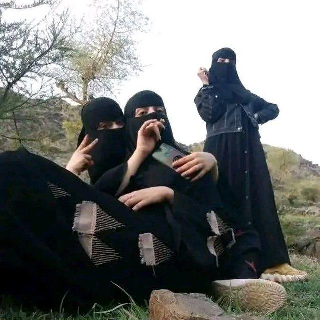 المنسقه علياء