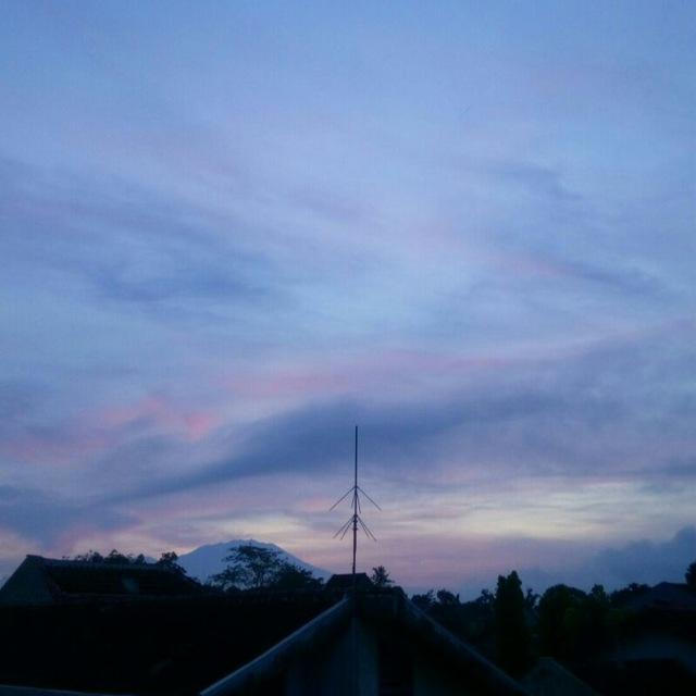 INDIE LOKAL