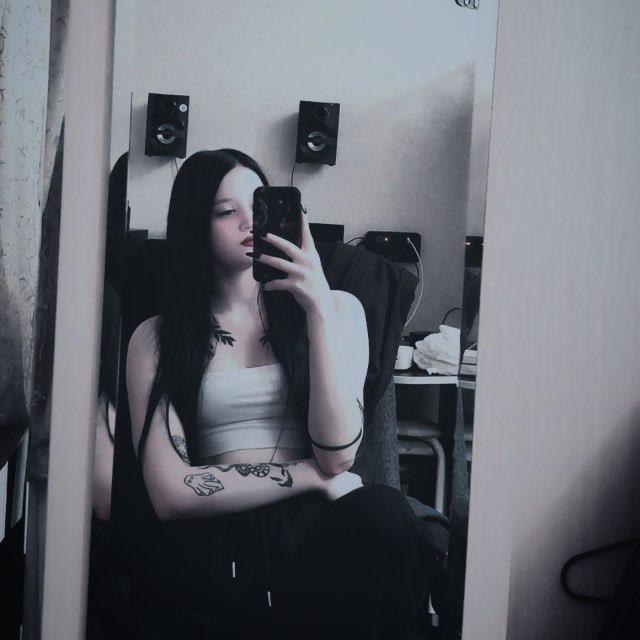 🫶🏻💋