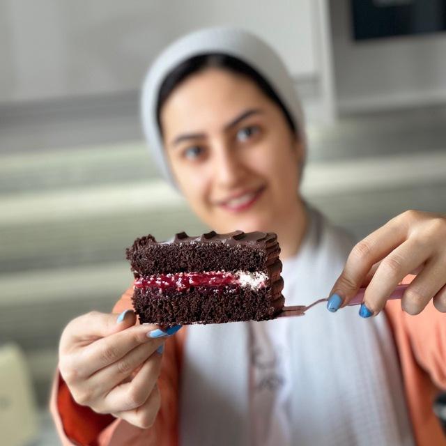 قنادی با زهرا صمدنیا🧁✨