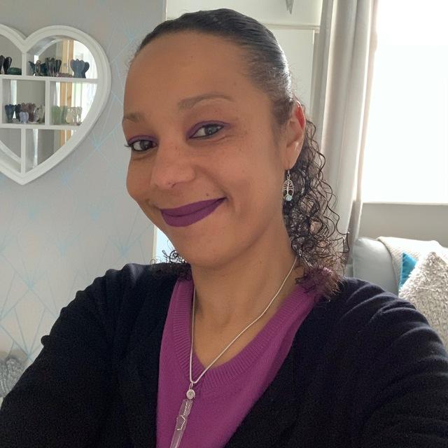 ᴅᴀɴɪᴇʟʟᴇ ᴀʟᴀɪɴᴀ ᴇʟʟɪs 💙💜🙏🏼🦋