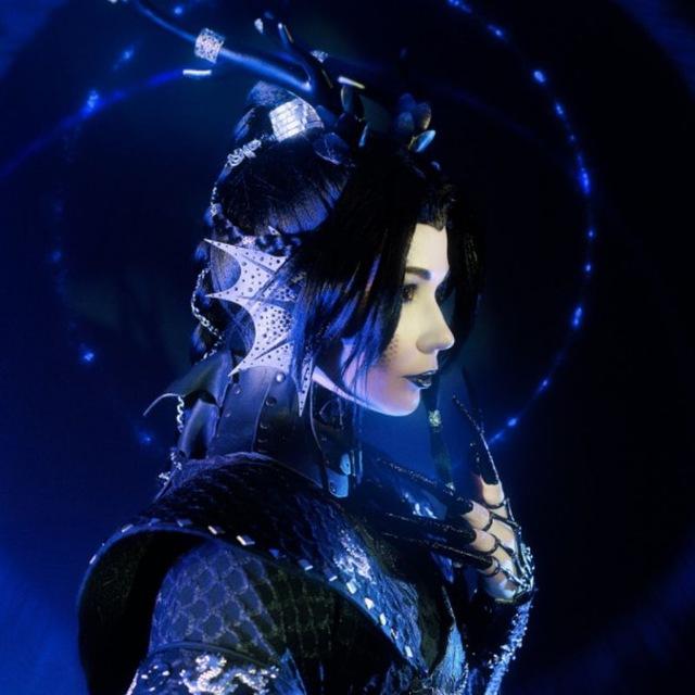 Alex Ouroboros life & cosplay