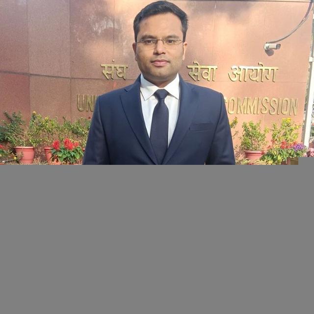 TANUJ PATHAK- AIR 72 CSE2023