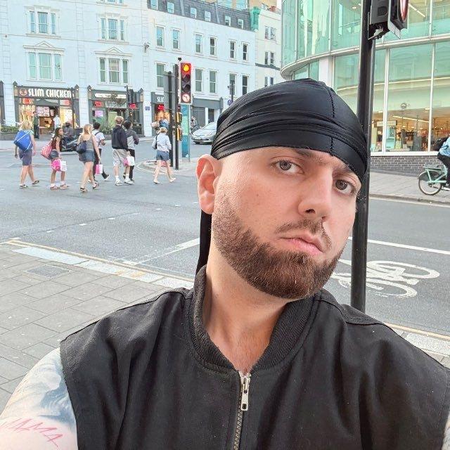 Hiphopologist هیپاپولوژیست