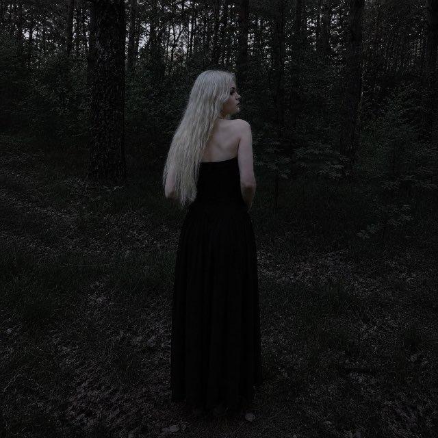 Lunari Naomi 🌙