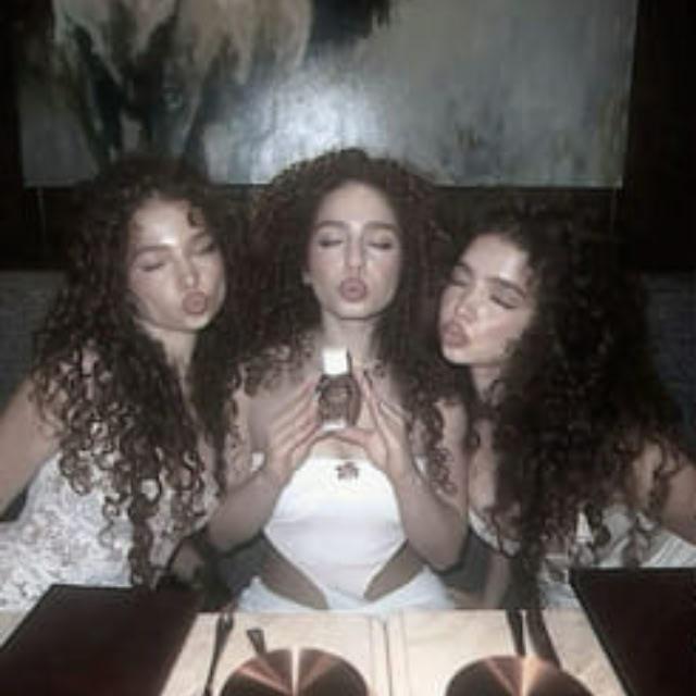 Kalogera Sisters