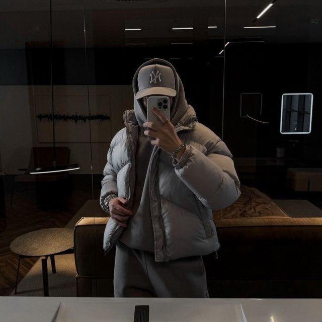 HUSTLE