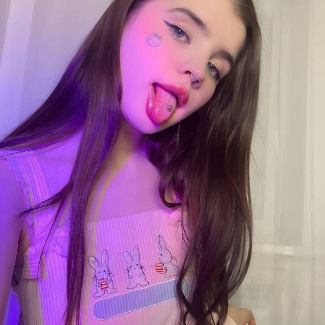𝐋𝐢𝐭𝐭𝐥𝐞𝐍𝐞𝐬𝐭