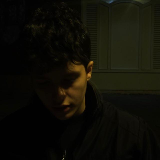 <نامتعارف>