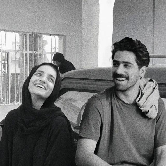 - مَـڪاتيِب.
