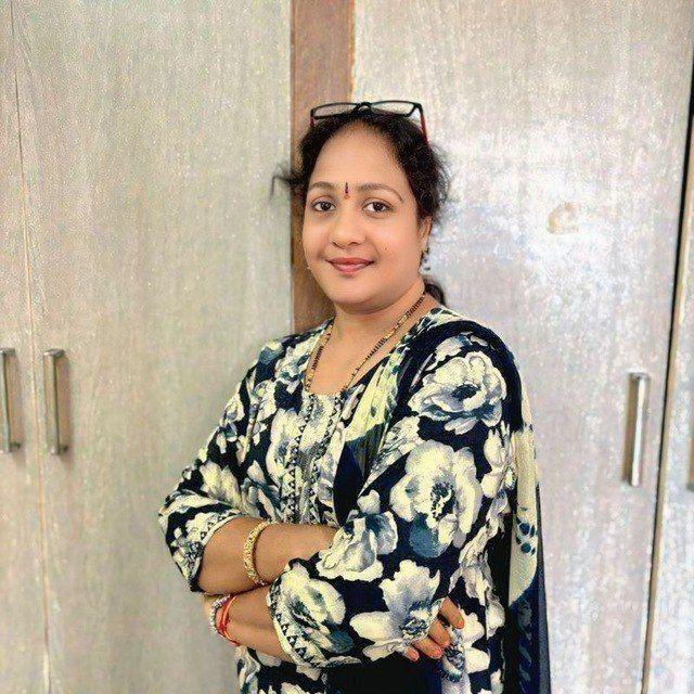 Telgu Trader Radhika