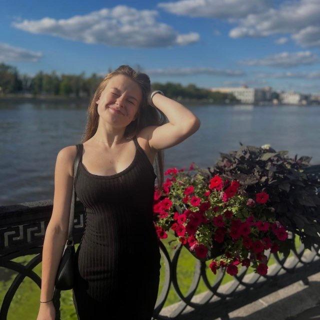 veroniqq