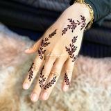 Simple Henna Design