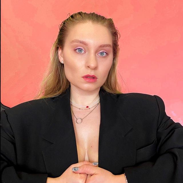 Alina Meya | life & content