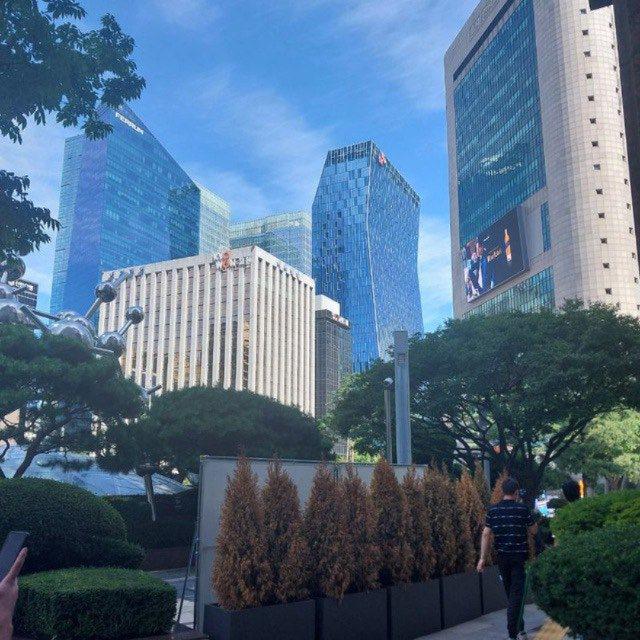 WORKING KOREA 🇺🇿🇰🇷