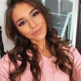 București întâlniri Fete singure dragoste și relații 💏