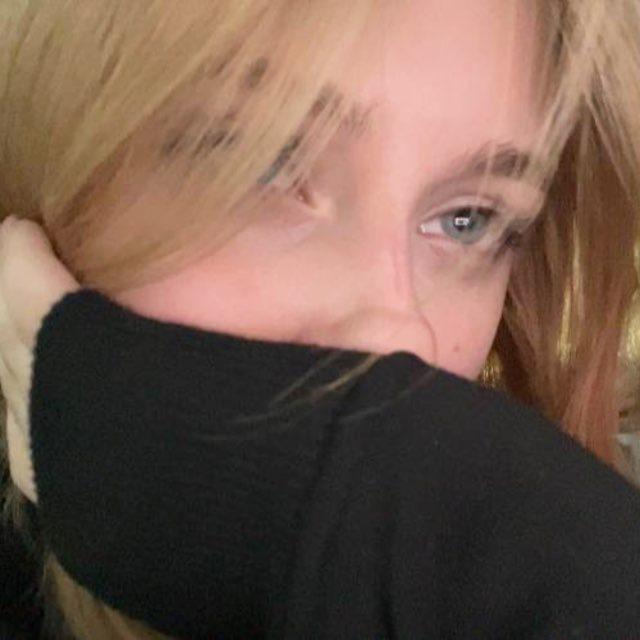 ᅠᅠ812