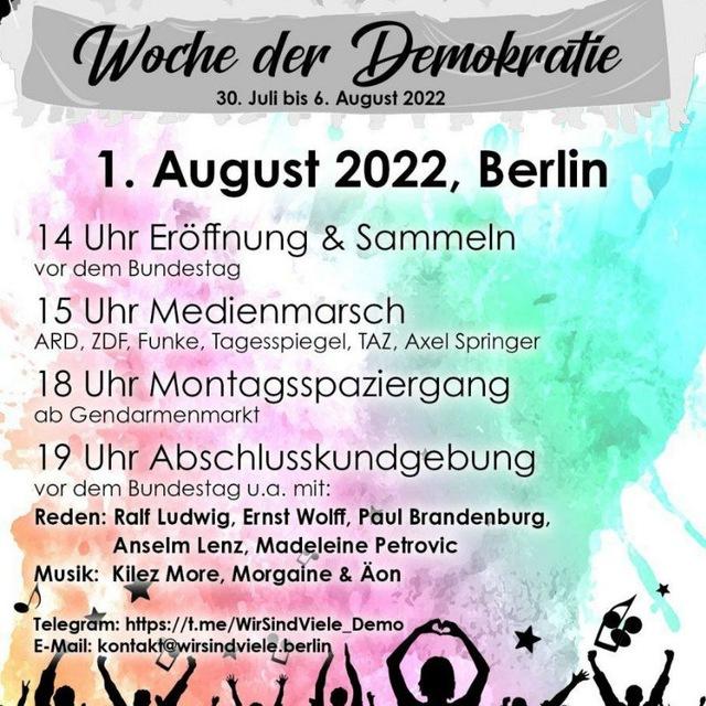 NRW 🟢⚪️🔴 fährt nach Berlin 🚗 🛺 🛵 🚂 ❤️