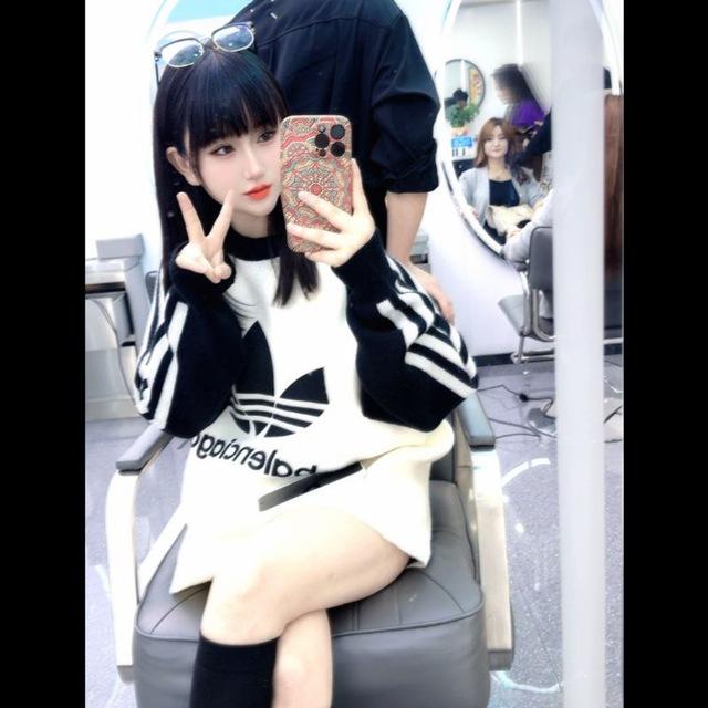 奶昔～💄可上门💄～麦地开课