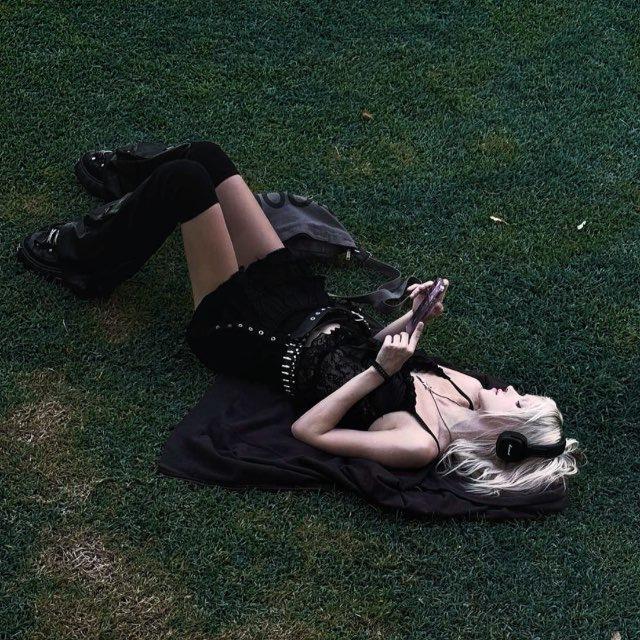 VIALIEN 🎀 ✞ 💀