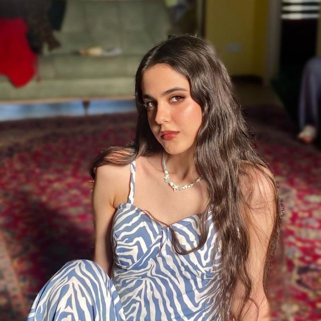 𝙨𝙖𝙫𝙖𝙜𝙚 𝙧𝙤𝙨𝙚🩵