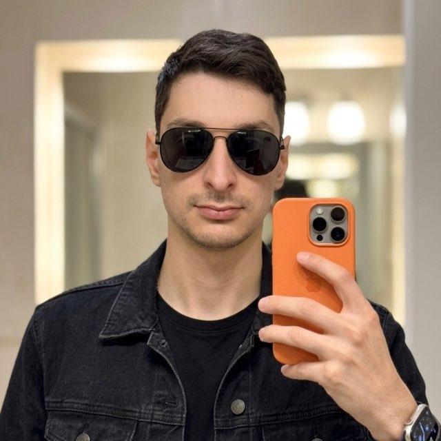 @alessio_sev 