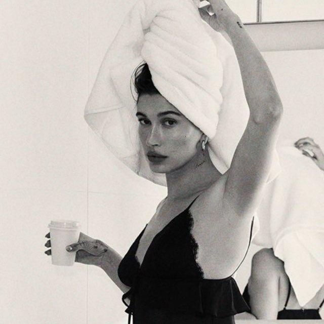 HAILEY RHODE BIEBER