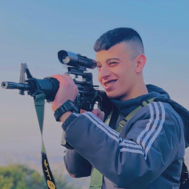 الشهيد حمودي ابو وطن🖤𓂆.