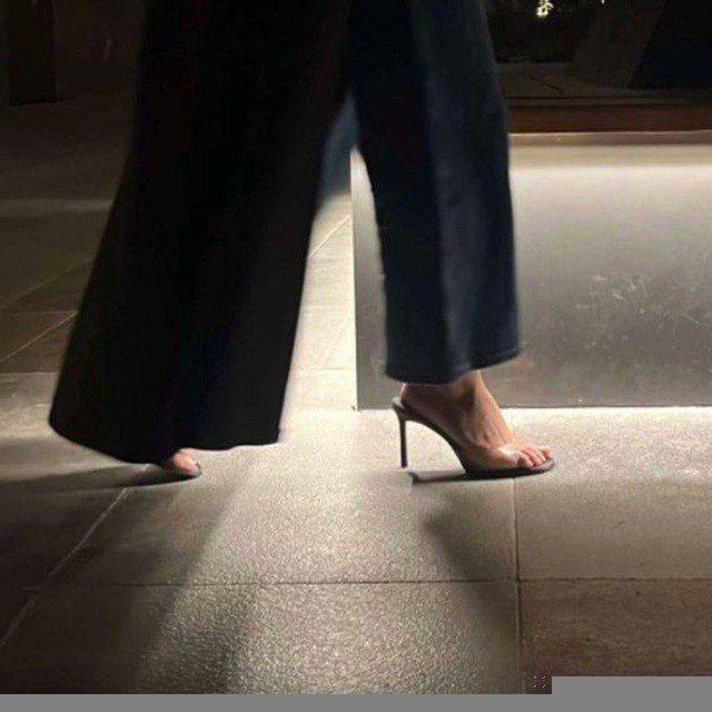 متفرده