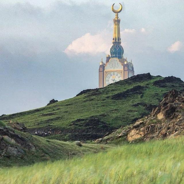 سِدرَةُ المُنتَهَىٰ.