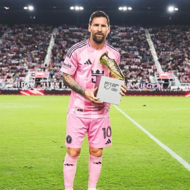 PUNTER’S ARENA 🏟️⚽️🏆