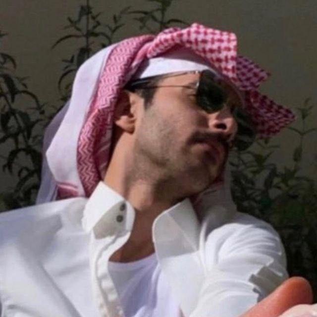 نَادّ .