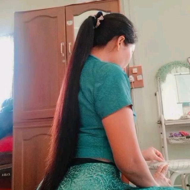 ဆယ်တန်းကျောင်းသူလေး✨🍌🍑