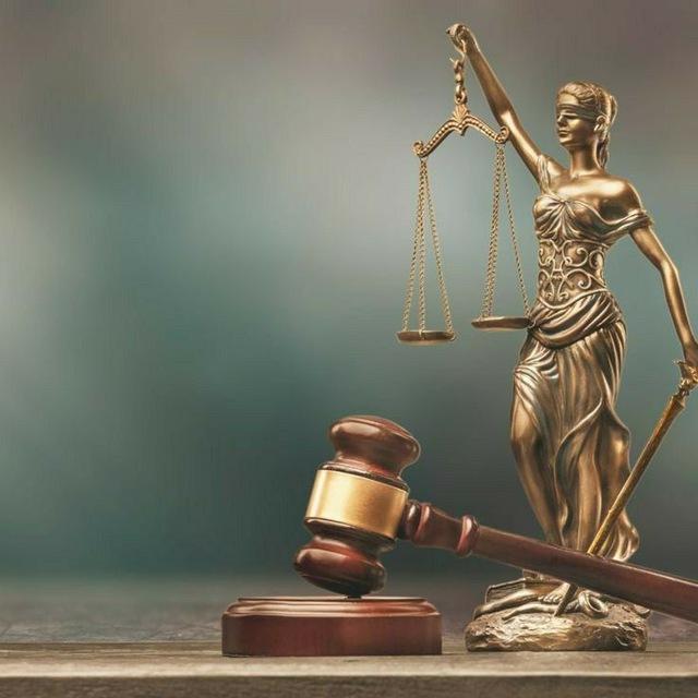 مجلة قانونية ⚖️🖤