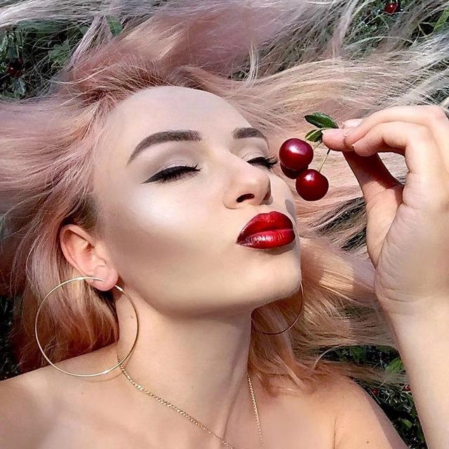 KSENIIA SAVATEEVA