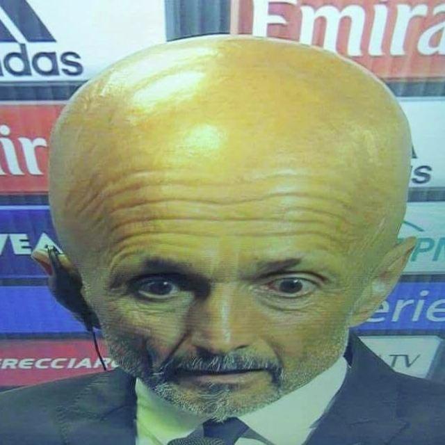 Commenti calcistici su internet senza contesto