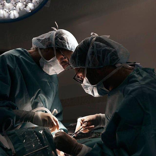 Surgery_Stagiaires 👩🏻‍🎓👨🏻‍🎓