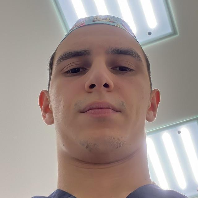 Седой студент👨‍⚕️