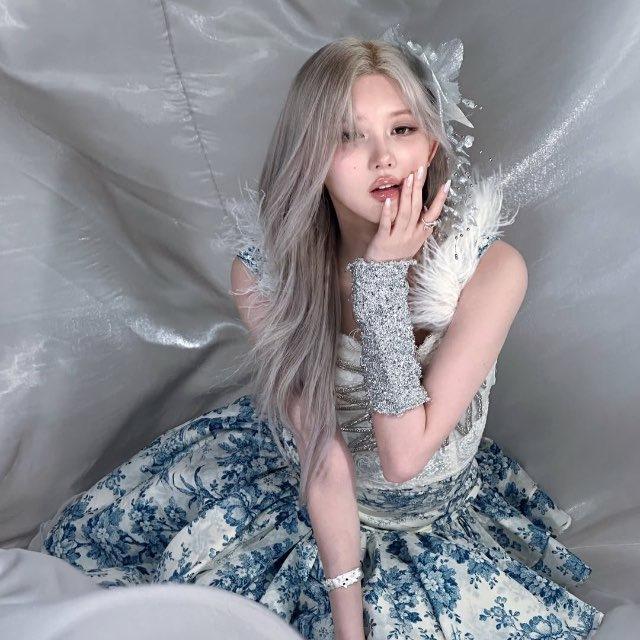 moon house ⋆ kim gaeul