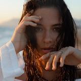 Ангелина, как ты тут вообще живешь?