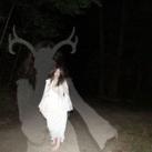 𝔖𝔢𝔢𝔨𝔦𝔫𝔤 𝔩𝔦𝔤𝔥𝔱 𝔦𝔫 𝔱𝔥𝔢 𝔡𝔞𝔯𝔨𝔫𝔢𝔰𝔰