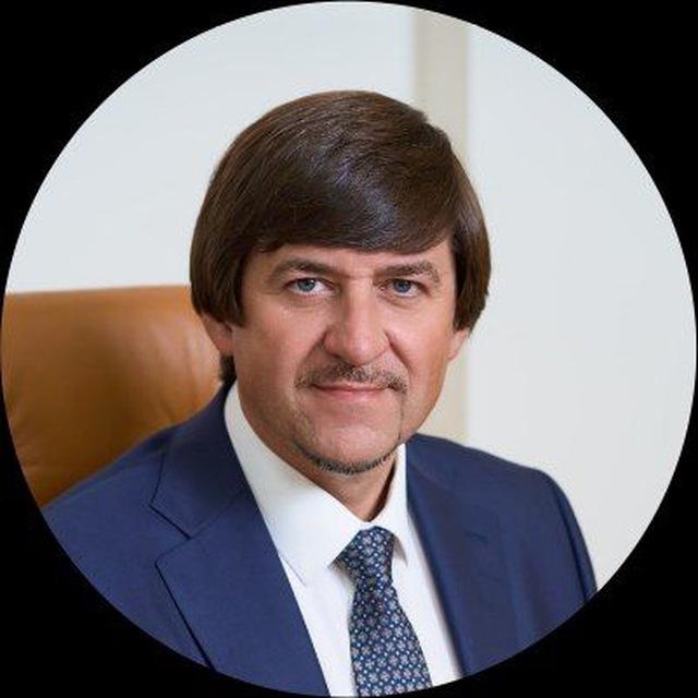 Максим Афанасьев